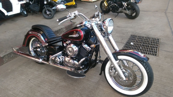 ขายคับ YAMAHA DRAGSTAR CLASSIC 400cc ปี1998 อินวอยส์ สรรพสามิตรคับ สวยๆ ท่อแต่ง ยางขอบขาว บังโคลนแต่ง ราคา 79500 บาท สนใจติดต่อ 081-0578282 คับ ส่งได้ทั่วไทยคับ  สนใจติดต่อ 081-0578282 FACEBOOK ชาญณรงค์ ป๊อป ชัยอมฤต ไอดีไลน์ POPBIGBIKESAKON คับ สนใจรถสวย