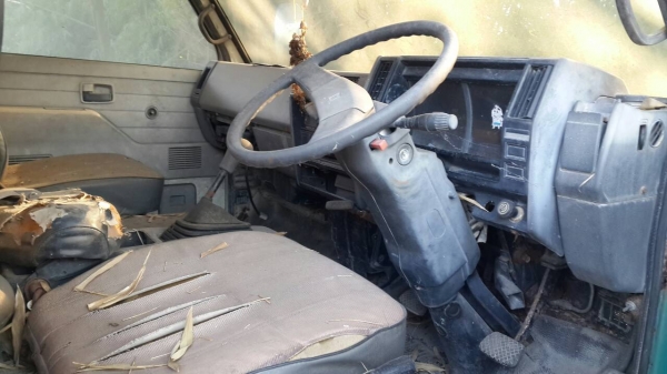 ขายหกล้อ ISUZU รถประกอบเครื่อง175แรง พร้อมโม่2.5คิวโม่ตรง ตามสภาพเครื่องพังเครื่องเกียร์ยุครบ เอกสารไม่มีครับ สัญญาซื้อขาย