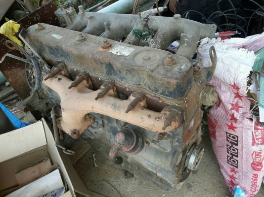 ขายหกล้อ ISUZU รถประกอบเครื่อง175แรง พร้อมโม่2.5คิวโม่ตรง ตามสภาพเครื่องพังเครื่องเกียร์ยุครบ เอกสารไม่มีครับ สัญญาซื้อขาย