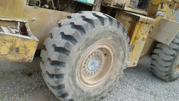 ขายรถตักล้อยางCTM.850-1เอวออ่นรถใช้งานอยู่ทุกวันเล่มทะเบืยน ขายรถตักล้อยางCTM.850-1เอวออ่นรถใช้งานอยู่ทุกวันเล่มทะเบืยน