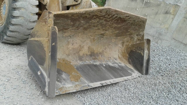 ขายรถตักล้อยางCTM.850-1เอวออ่นรถใช้งานอยู่ทุกวันเล่มทะเบืยน ขายรถตักล้อยางCTM.850-1เอวออ่นรถใช้งานอยู่ทุกวันเล่มทะเบืยน