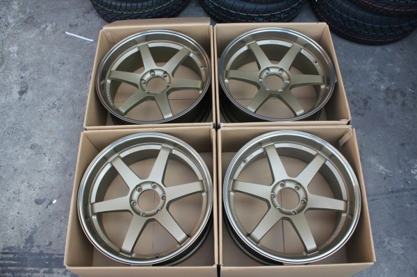 TE37 ขอบ22X9.5 6H139.7 สีน้ำตาล
