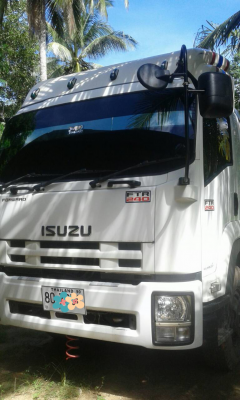 ขายรถบรรทุก 6 ล้อดัมพ์ใหญ่ ISUZU FTR 240 แรงม้าปี 2556 ไมล์ 60000 กม.ราคา 1200000