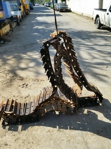 ขาย โซ่ แทรคแหล็ก สำหรับรถขุด แบคโฮ PC 20-30 มือสองญี่ปุ่น ขาย โซ่ แทรคแหล็ก สำหรับรถขุด แบคโฮ PC 20-30 มือสองญี่ปุ่น