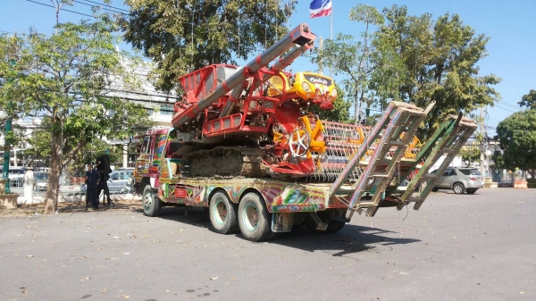 สิบล้อ ฮีโน่ FR288A EP100 285แรง สโลส 2เพา หางไฮโรริส พร้อมบรรทุกรถเกียว ทะเบียนพร้อมโอน  ราคา 535,000บ  สนใจชมรถได้ครับ