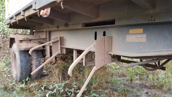 ขายหางพ่วง สามมิต ดั้ม 2 เพลา. ปี 56   สนใจติดต่อ  081 - 6079515