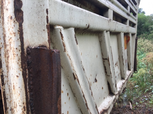 ขายหางพ่วง สามมิต ดั้ม 2 เพลา. ปี 56   สนใจติดต่อ  081 - 6079515