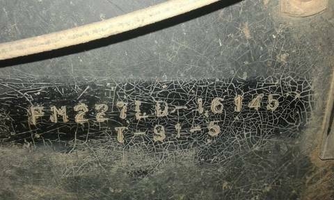 รถฮีโน่ 10 ล้อดั้ม FM227  220 แรงม้า. ปี 33 ( *** มีขาย 2 คัน. )    สนใจติดต่อ  081 - 6079515