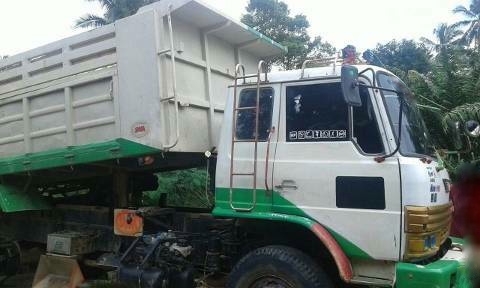 รถฮีโน่ 10 ล้อดั้ม FM227  220 แรงม้า. ปี 33 ( *** มีขาย 2 คัน. )    สนใจติดต่อ  081 - 6079515