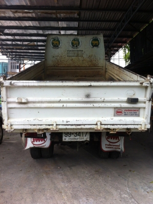 ขายคับ อีซูซุ NMR130 ปี53 ดั้มสามมิตรสภาพดี ใช้งานน้อย