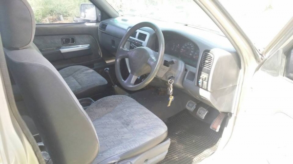 !!!!! รถบ้านแท้ นิสสัน ฟรอนเทียรแค๊ป ปี 42 ตัวท๊อป พวงมาลัยเพาเวอร์ กระจกไฟฟ้า !!!!! รถบ้านแท้ นิสสัน ฟรอนเทียรแค๊ป ปี 42 ตัวท๊อป พวงมาลัยเพาเวอร์ กระจกไฟฟ้า