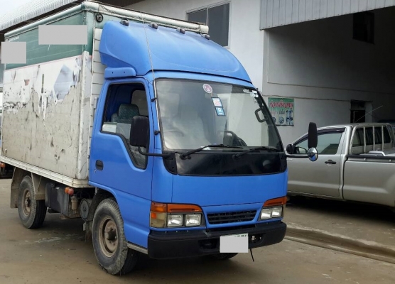 ขาย รถบรรทุก 4 ล้อ  ปี 46 แอร์