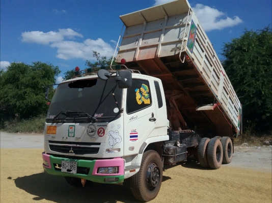 ขายด่วนไอ้หลงEURO3 ปี55 245แรงสองเพลาดั้ม สภาพเดิมสุดๆ สดสุดๆ พร้อมใช้เอกสารพร้อมจัดแนนท์ได้โทร0856842587