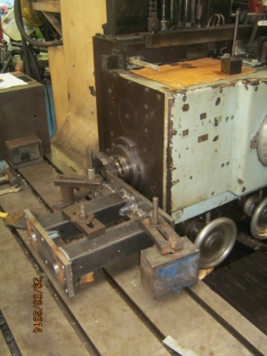 เครื่องปาดข้าง โต๊ะ 600x2000 ม.ม. ราคา 250,000 บาท เครื่องปาดข้าง โต๊ะ 600x2000 ม.ม. ราคา 250,000 บาท