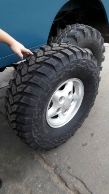 ยางโอตานิขนาด 35 / 12.5 R16 4 เส้น
