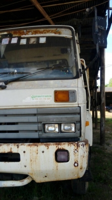 ขายหัวลากนิสสันยูดีพร้อมหาง ขายหัวลากนิสสันยูดีพร้อมหาง