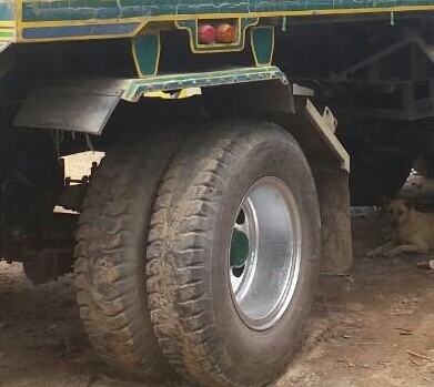 ลูกพ่วง 3คาน ปี48 ดั้มมีเนียม สภาพดีสวยพร้อมใช้ เล่มทะเบียนพร้อมโอน