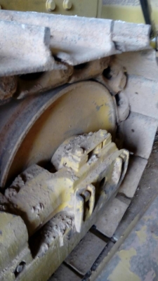 ขายรถแทรกเตอร์โคมัสสุ D85A