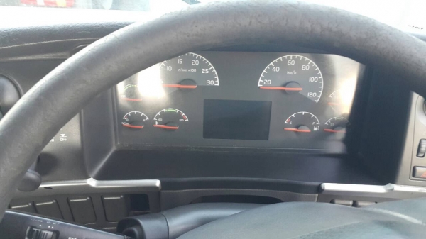 ขายหัวลากVolvo380แรง2เพลาปี49