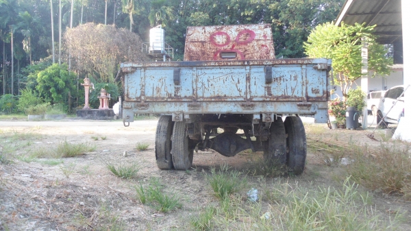 ขายโตโยต้า เครื่อง 13B  เอกสารการประมูลมีครับ  คัชซีแบบสวยๆ  ช่วงสั้น เครื่องเปลี่ยนไหม่่  ครับ