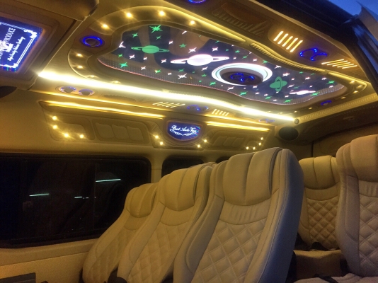 โทร0877758887นางเบสท์รถตู้ท่าพระ ขายรถตู้ดีเซล2.5ปี13แต่งวีไอพี