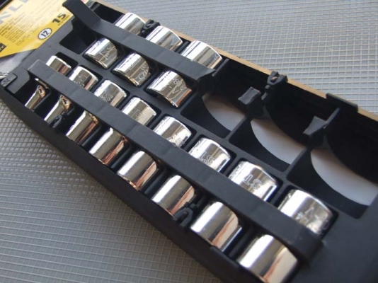 ลูกบล็อค STANLEY  ขนาด 1/2"  (SAE)