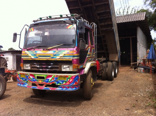 ขายครับ หลงดั้มมิเนียม TD 5943 เครื่อง 6D16- 195 แรง 2 เพลาดั้ม เครื่องดี คัชซีสวย เกียร์ อีตั้น  แอร์เย็น รถพร้อมใช้ เล่มพร้อมโอน