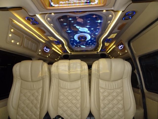 โทร 0922726669 คุณตันหยง ตู้เบสออโต้แวน ขายรถตู้ ดีเซลล์ ปี 2013 ราคา 1,049,000 บาท แต่งวีไอพี แอร์บัส