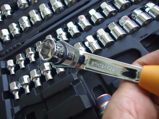 ชุดเครื่องมือ Pass-Thru Socket set ของ BOSTITCH (Made in Taiwan)