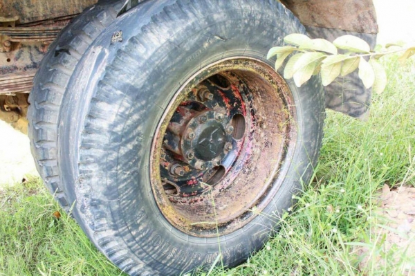 ดั้ม 6 ล้อ เครื่อง EH100 เกียร์ JCM สโลว์ UD เอกสารพร้อม