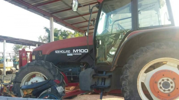 Newholland 750,000 บาท M100DT 4,500 ชั่วโมง (ใบมีด เครื่องตัด) เอกสารอินวอยท์ 090-772-3710 090-772-3708 Newholland 750,000 บาท M100DT 4,500 ชั่วโมง (ใบมีด เครื่องตัด) เอกสารอินวอยท์ 090-772-3710 090-772-3708