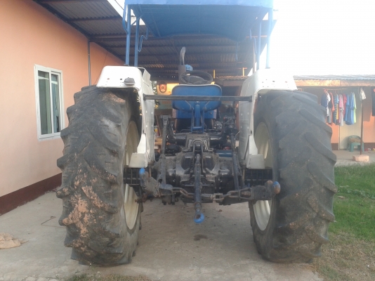 ขายรถไถฟอร์ด 6600 เครื่อง t3 ใบดัน ผาน 6 ขายรถไถฟอร์ด 6600 เครื่อง t3 ใบดัน ผาน 6