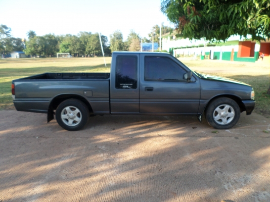 ขายรถกระบะ ISUZU TFR SPACE CAB ปี39 พวงมาลัยเพาเวอร์โรงงานรถเดิมบางทั้งคันเครื่องแน่นๆแรงดีไม่ไอไม่จามเครื่องนิ่งมากครับประหยัดน้ำมันสุดๆ ช่วงล่างแน่นปึกครัชชีเดิมสวยไม่มีผุ เอกสารพร้อมโอน+ภาษีพรบ.ปี59 แอร์เย็นจัด+ชีดี+ล้อแม๊ก+ยางดี4เส้น+แม๊กไลเนอร์ใหม่ ร