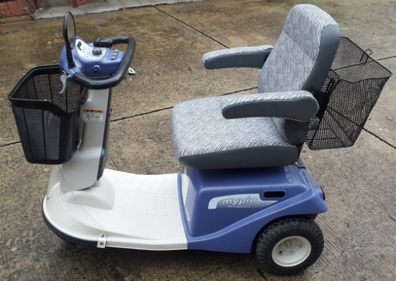 ขายรถไฟฟ้า 3 ล้อ mypia สำหรับคนแก่หรือคนพิการ เพิ่งมาจากญี่ปุ่น ขายรถไฟฟ้า 3 ล้อ mypia สำหรับคนแก่หรือคนพิการ เพิ่งมาจากญี่ปุ่น