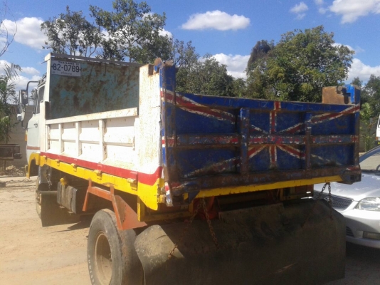 ขายหกล้อHINO KM340 สภาพพร้อมใช้งาน เครื่องDM100 คัชชีสวย ช่วงล่างเดิม เอกสารเล่มทะเบียน