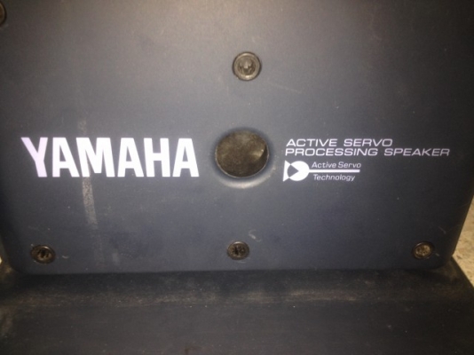 ลำโพง YAMAHA AST SF90 เก่าญี่ปุ่นมีขาตั้งครบสภาพสวยเสียงดีหายากแล้วครับ