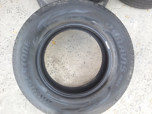 ขายยาง215/70/15 ปี 2114 BRIDGESTONE R624 4 เส้น