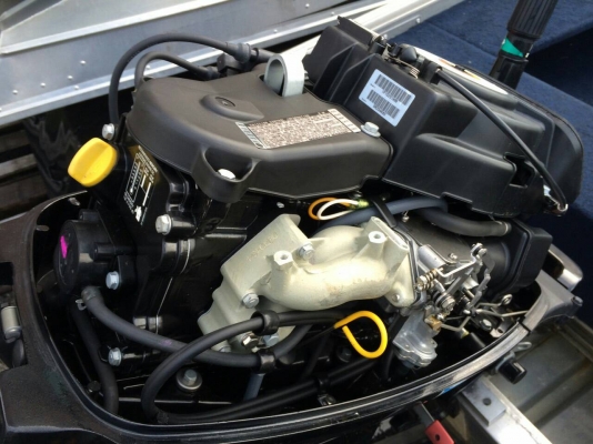 เรืออลูมิเนียม เครื่องเมอร์คิวรี่ 15 แรง 4 จังหวะ ปี08 พร้อมเทรลเลอร์ เบาะตีปลา มอเตอร์ไกด์ สภาพเดิมๆจากญี่ปุ่น นำเข้าจากประเทศญี่ปุ่น #‎สอบถามโทร. 081-4047671 คุณนรินทร์ เรืออลูมิเนียม เครื่องเมอร์คิวรี่ 15 แรง 4 จังหวะ ปี08 พร้อมเทรลเลอร์ เบาะตีปลา มอเตอร์ไกด์ สภาพเดิมๆจากญี่ปุ่น นำเข้าจากประเทศญี่ปุ่น #‎สอบถามโทร. 081-4047671 คุณนรินทร์