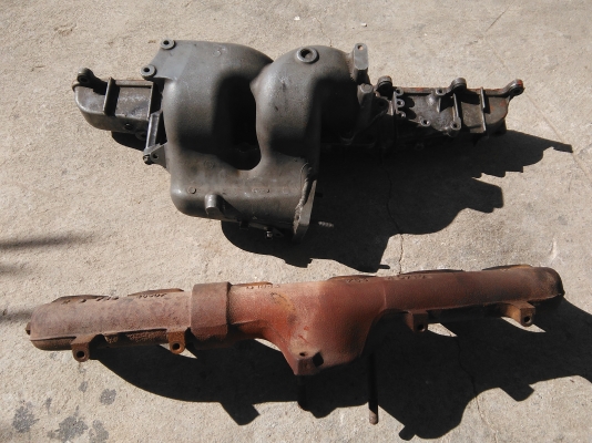 ท่อไอดี+ไอเสียถอดจากเครื่อง 6HH1 24 วาล์ว ครับ ท่อไอดี+ไอเสียถอดจากเครื่อง 6HH1 24 วาล์ว ครับ