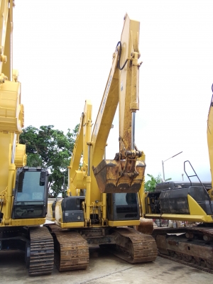 ขายรถขุด SUMITOMO รุ่น SH210-5 สภาพดี ใช้น้อย