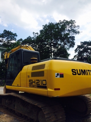 ขายรถขุด SUMITOMO รุ่น SH210-5 สภาพดี ใช้น้อย ขายรถขุด SUMITOMO รุ่น SH210-5 สภาพดี ใช้น้อย
