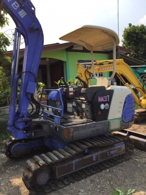 ขายด่วน MITSUBISHI M35T  มาใหม่ เก่าญี่ปุ่นแท้ๆๆ สภาพดี  พร้อมใช้ สนใจโทร 089-7462641 สุวรรณีจ้า...