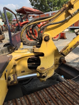 รถขุด Hitachi EX40 มือ2