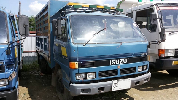 **450,000 บ.ต่อรอง/// 6ล้อดั้มเกษตร ISUZU NPR **ขาย ISUZU NPR 120แรง 6ล้อดั้มเกษตร สวยๆ ดั้มต่อมาใหม่ๆ ISUZU NPR (JAANPR59LK) วางเครื่อง 4HF1-120แรง ฝาดำ เกียร์สั้น รถห้างแท้ เครื่องวางใหม่ 120แรง ฝาดำ (ลงเล่ม) เครื่องดี แห้ง แรงดีครับ เกียร์สั้น เข้าง่าย **450,000 บ.ต่อรอง/// 6ล้อดั้มเกษตร ISUZU NPR **ขาย ISUZU NPR 120แรง 6ล้อดั้มเกษตร สวยๆ ดั้มต่อมาใหม่ๆ ISUZU NPR (JAANPR59LK) วางเครื่อง 4HF1-120แรง ฝาดำ เกียร์สั้น รถห้างแท้ เครื่องวางใหม่ 120แรง ฝาดำ (ลงเล่ม) เครื่องดี แห้ง แรงดีครับ เกียร์สั้น เข้าง่าย