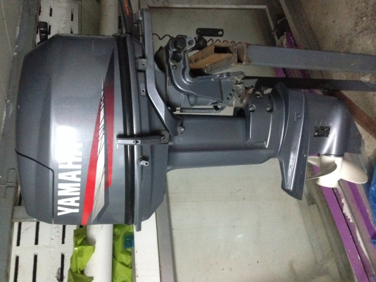 เครื่องเรือยามาฮา25hp หัวมน หางสั้น