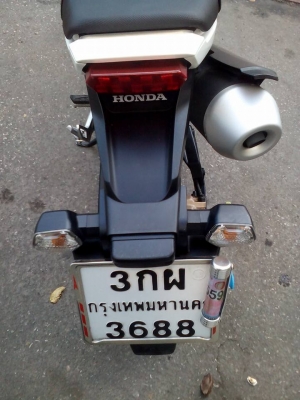 ขาย HONDA MSX 125 ปี 58 (เดือน ก.พ.) สีขาว เครื่องดีเดิมๆ สภาพภายนอกสวย เล่มพร้อมชุดโอน