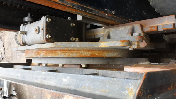 ขายงาหมุนแบบเกาะขนาด3.0ตัน