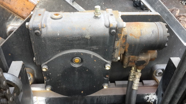 ขายงาหมุนแบบเกาะขนาด3.0ตัน