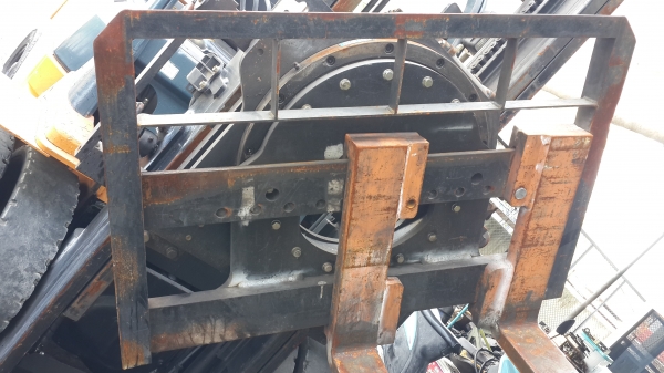 ขายงาหมุนแบบเกาะขนาด3.0ตัน