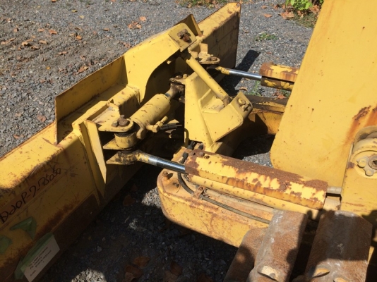 ถึงไทยแล้ว Komatsu D20P-7 SN: 75050 เกียร์ตัด ใบมีด 6 ทิศทาง นำเข้าจากญี่ปุ่น สวยครับ